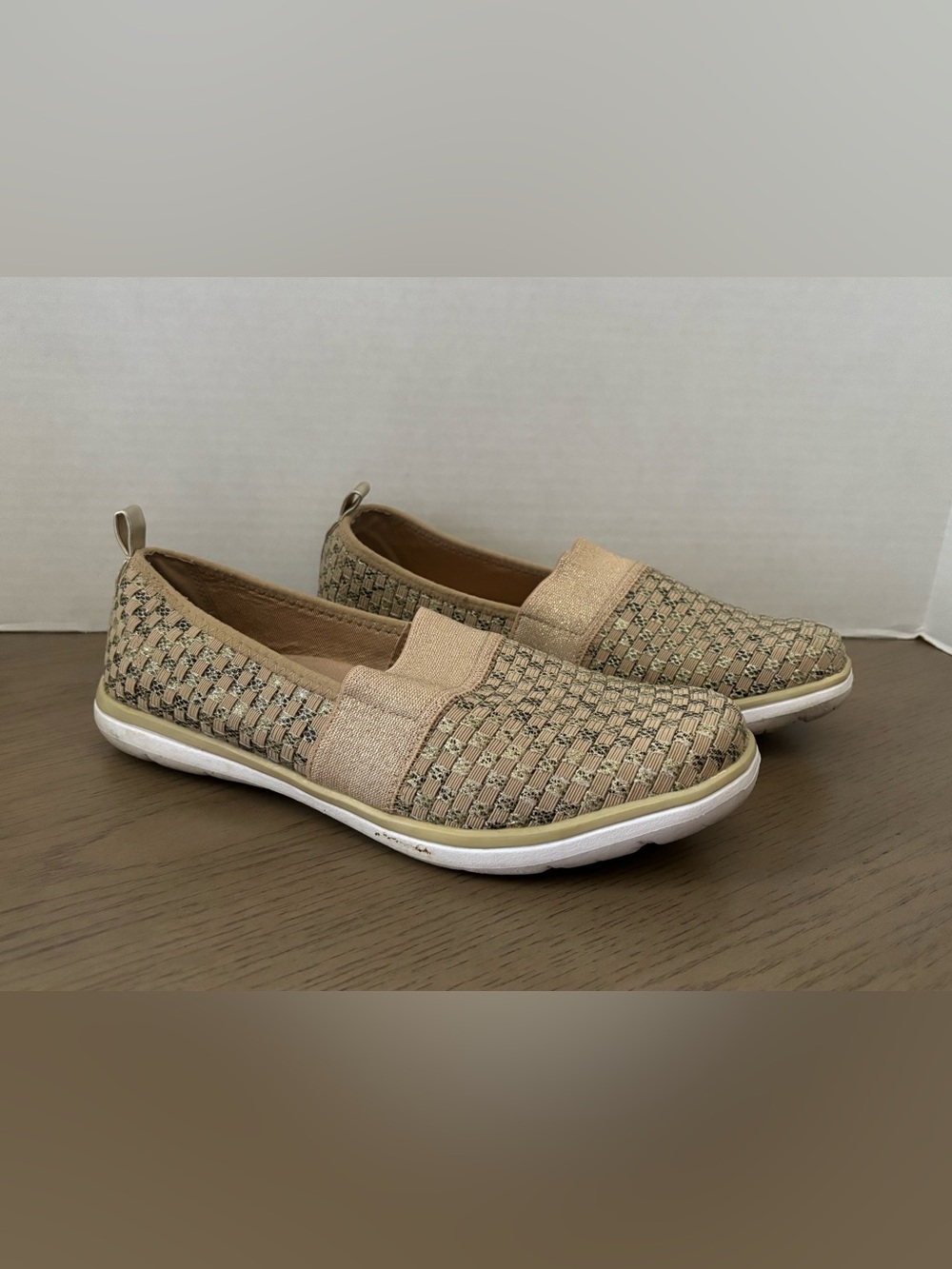 Comfortview Women 12W Gold Sparkle Tan Woven Slip-On Shoes